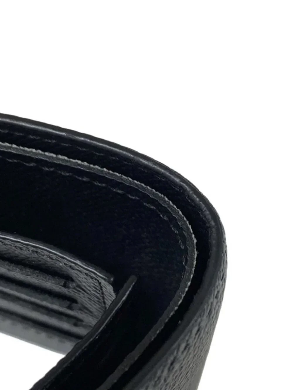 LOUIS VUITTON Portefeuille Slender Black Taiga RFID : confirmed